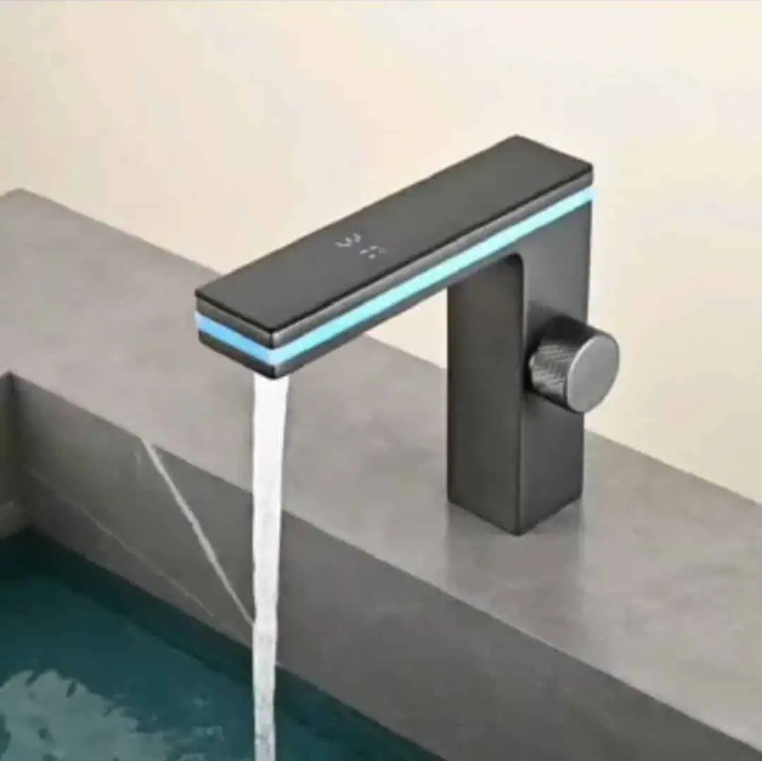 شیرروشویی شیر روشوی دارای نمایشگر